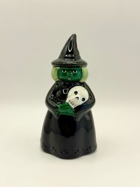 Hyde & EEK! Boutique Halloween Witch with Skull Ceramic Figurine 5”
